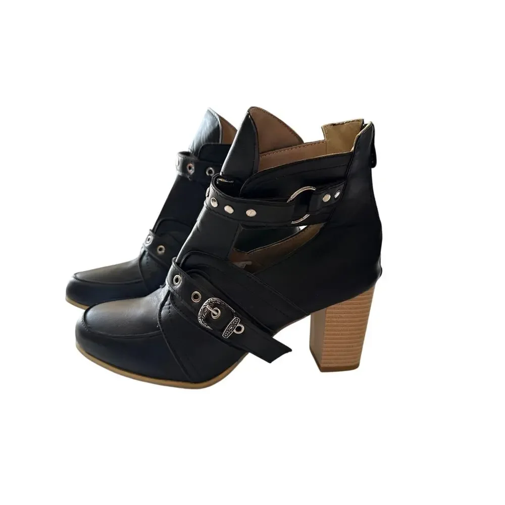 Black Leather Ankle Boots w/ Buckle & Strap Detail Chunky Heel NWOT